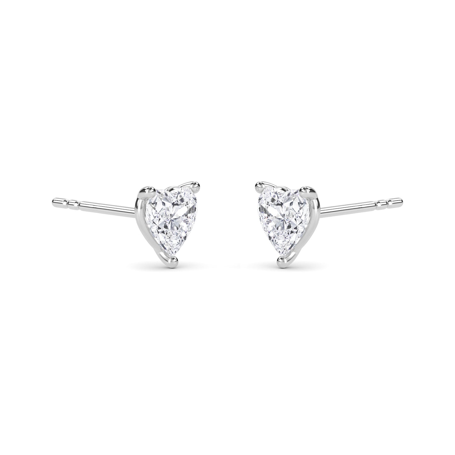 18 KT Gold Lab Grown Diamond Classic Heart Studs Earrings