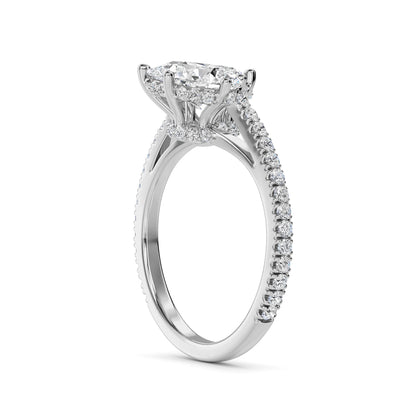 18 KT Gold Lab Grown Diamond Ring for Women