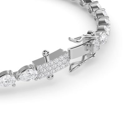 18 KT Gold Lab Grown Diamond Link Bracelets