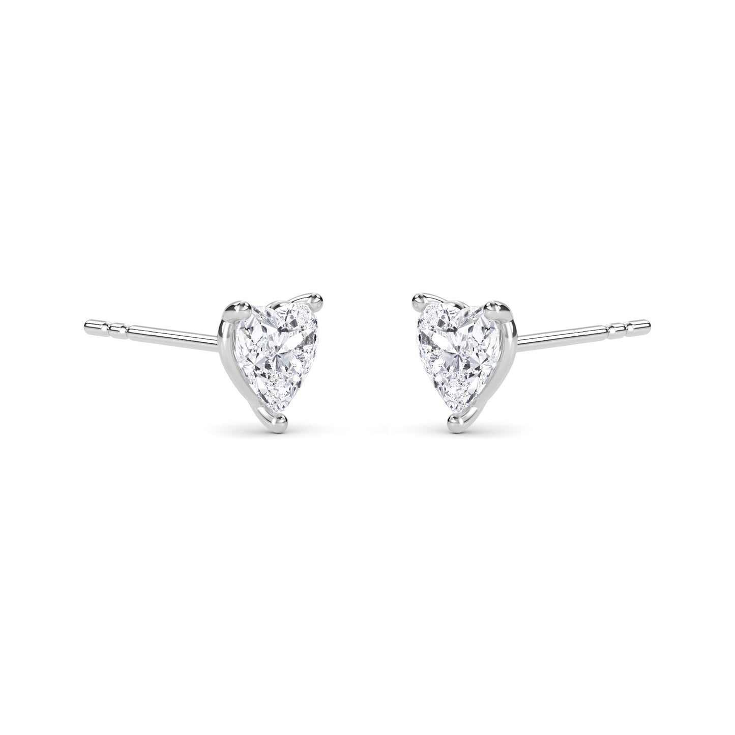 18 KT Gold Lab Grown Diamond Classic Heart Studs Earrings