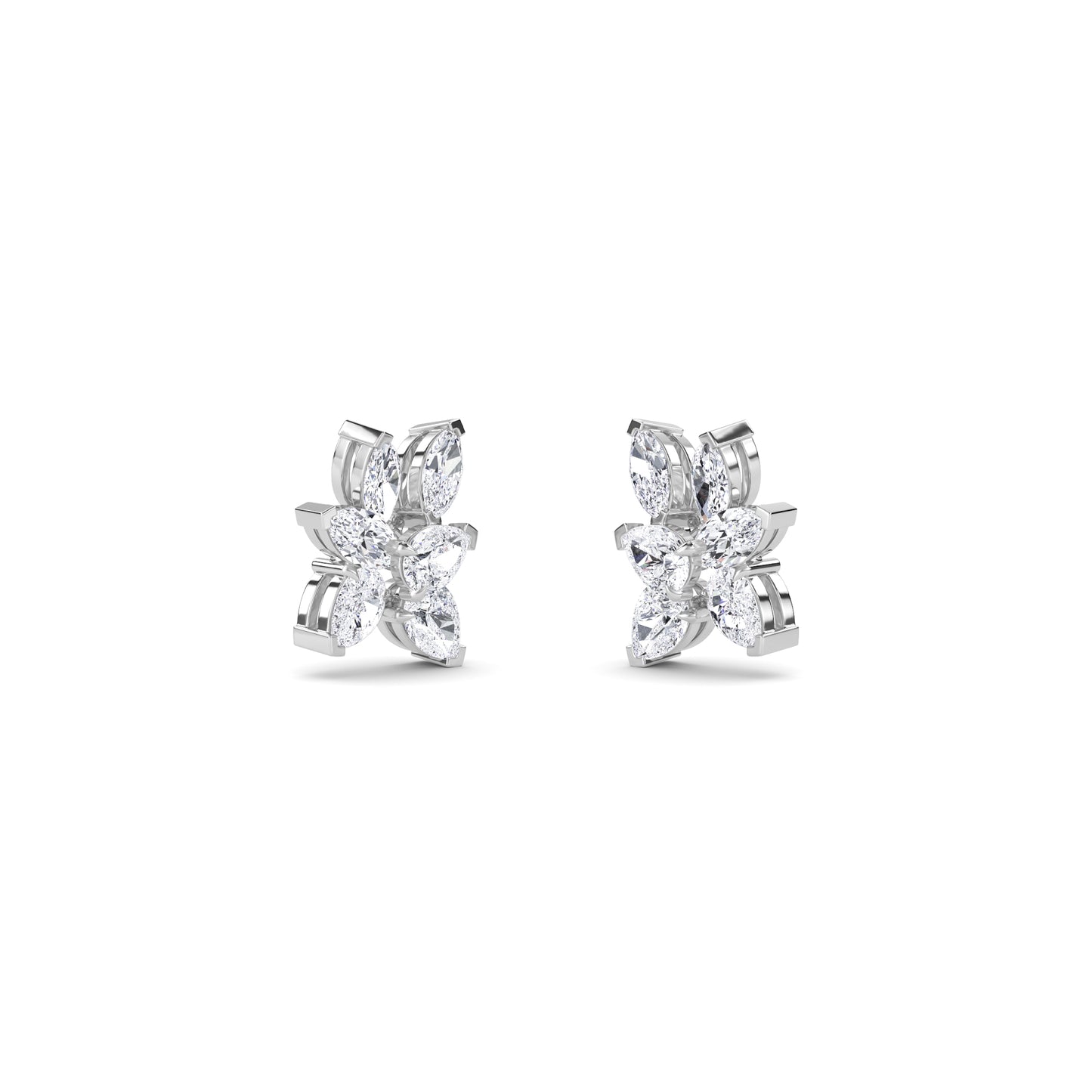 18 Kt Gold Lab Grown Diamond Stud Earrings