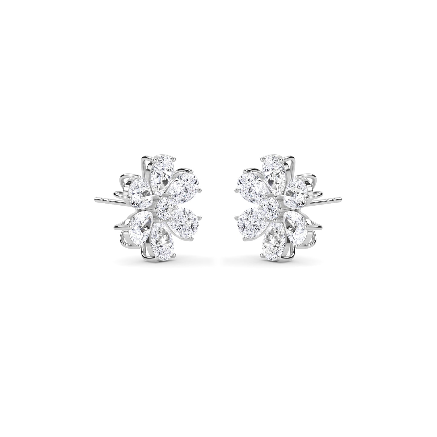 18 Kt Gold Lab Grown Diamond Stud Earrings