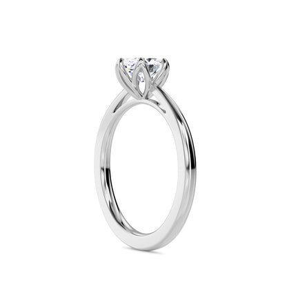 18 KT Gold Lab Grown Diamond Elegant Solitaire Ring for Women