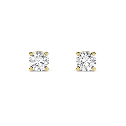 18 Kt Gold Lab Grown Diamond Stud Earrings